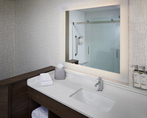 Holiday Inn Express Niagara-On-The-Lake photo 10