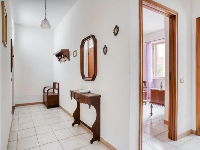 Simplistic Apartment in Siderno near Seabeach