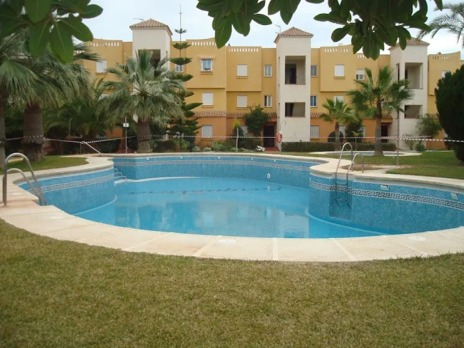 Naturist 2 Bedrooms With Pool