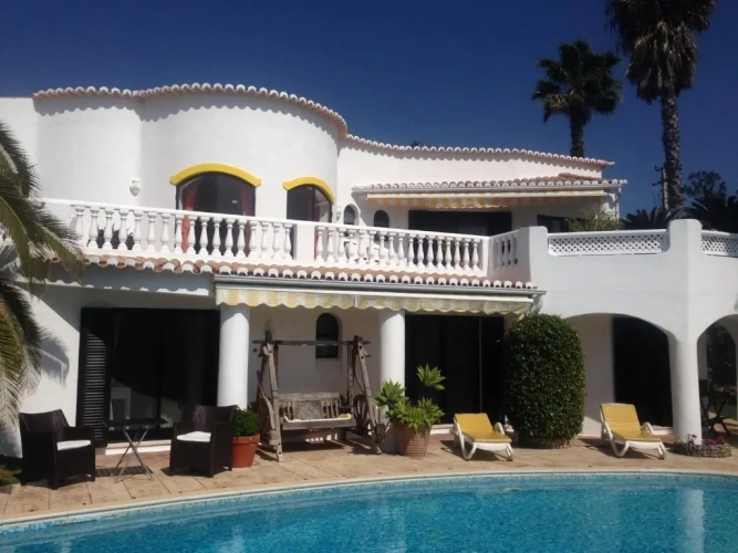Villa