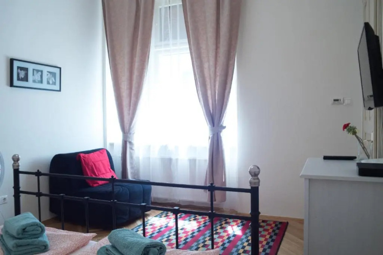 Friendly home in the center