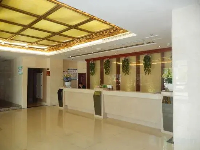 Common  Ivy Hotel