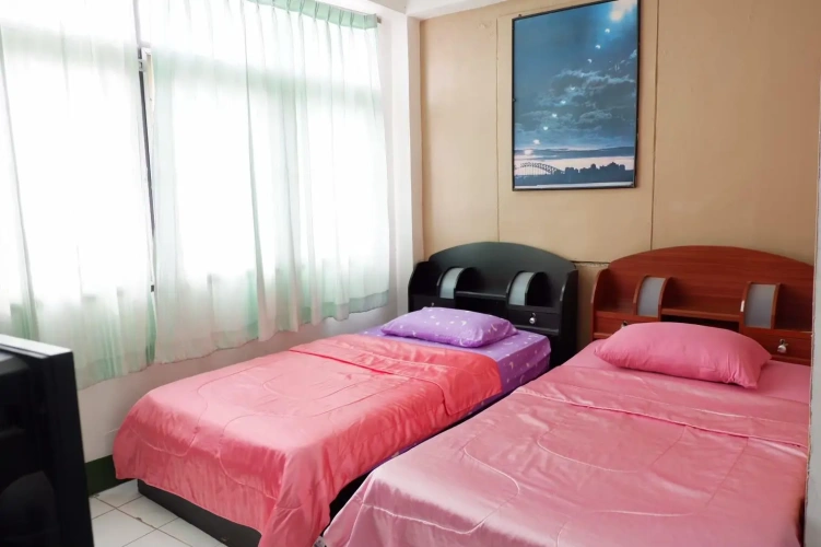 Economy Twin room