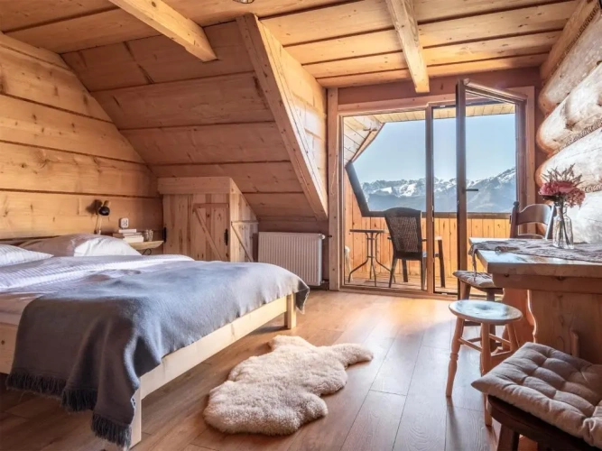 Standard Double room with mountain view