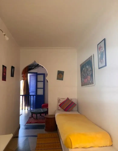 Comfort room