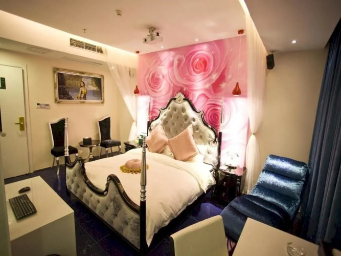 Calais Hotel