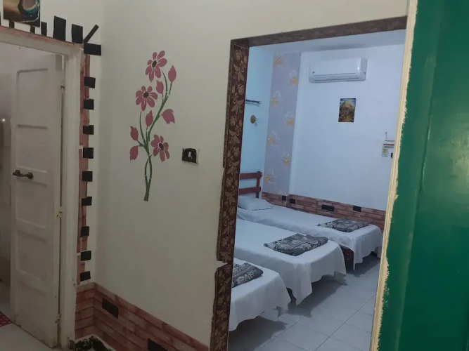 Four Seasons Hostel