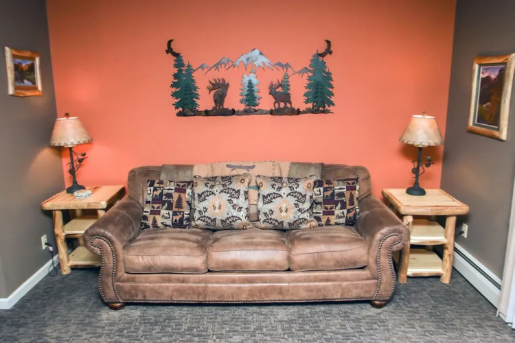 Fawn Valley Inn: 284