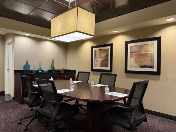 Holiday Inn South Plainfield-Piscataway photo 23
