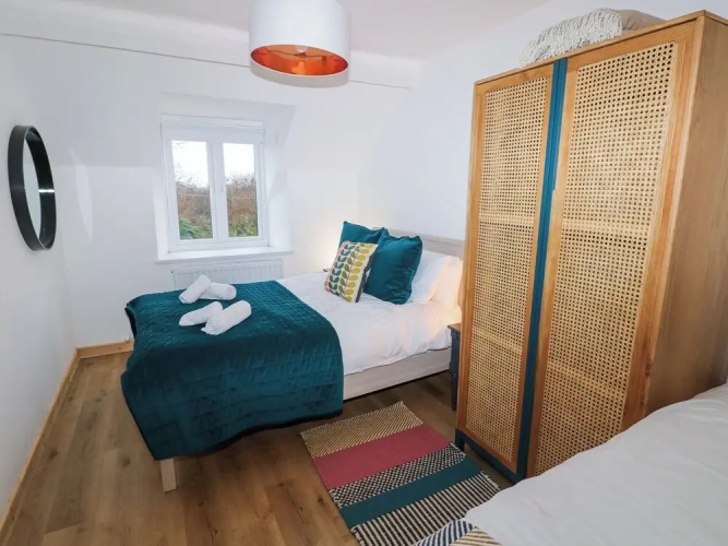 Folly Cottage