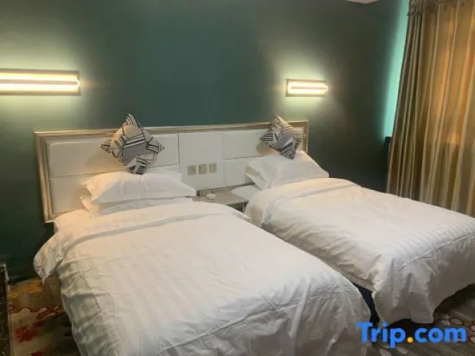 Premier Twin room