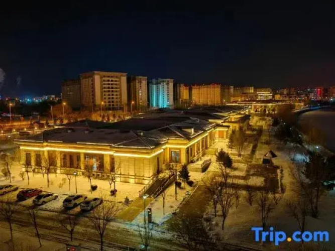 Ruyi Garden Hotel