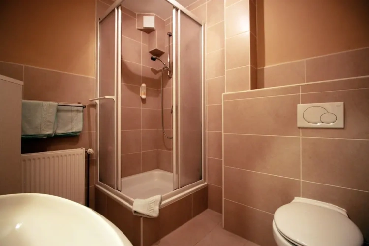 1 Bedroom Family Suite