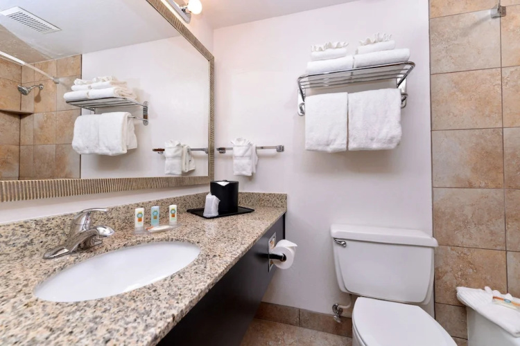 Weston Plaza Hotel