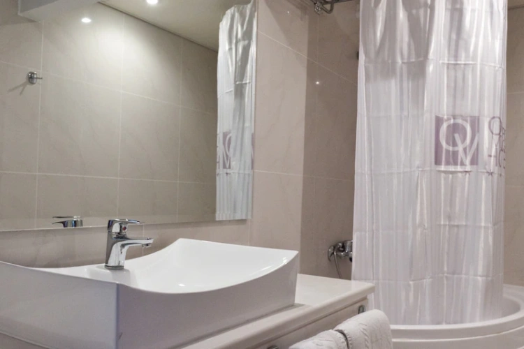 Standard Triple room with balcony and with garden view