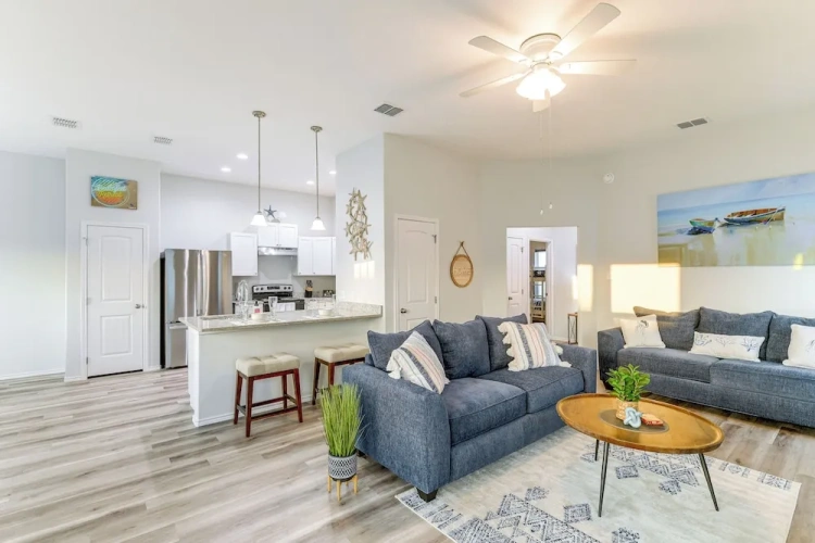 2 Bedrooms Cottage with balcony