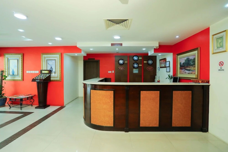 OYO 115 Sunshine Tower