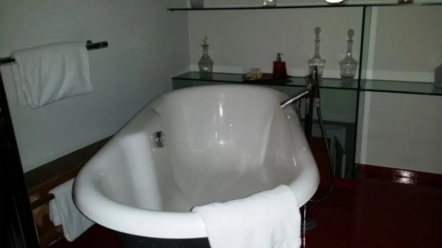 Argentina Suites Inn
