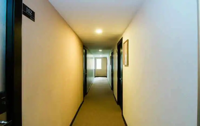 V motel