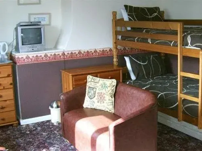 Airedale Guest House