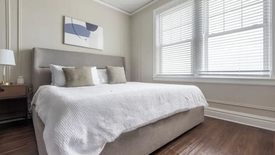 Central West End Apartments by Landing