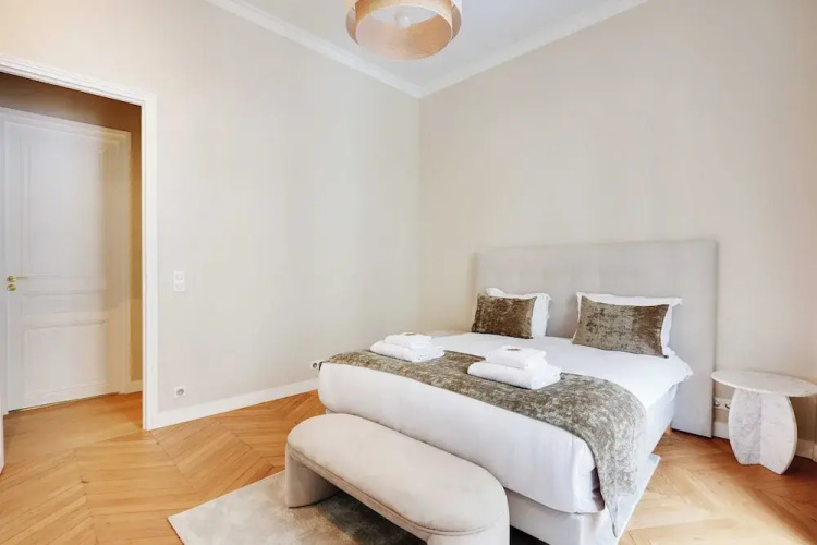 Spacious Apartment - 2br/4p - Arc de Triomphe