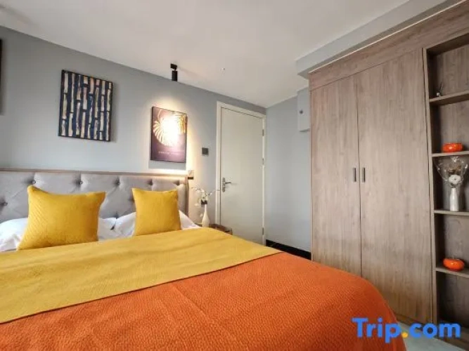 Deluxe Twin Suite