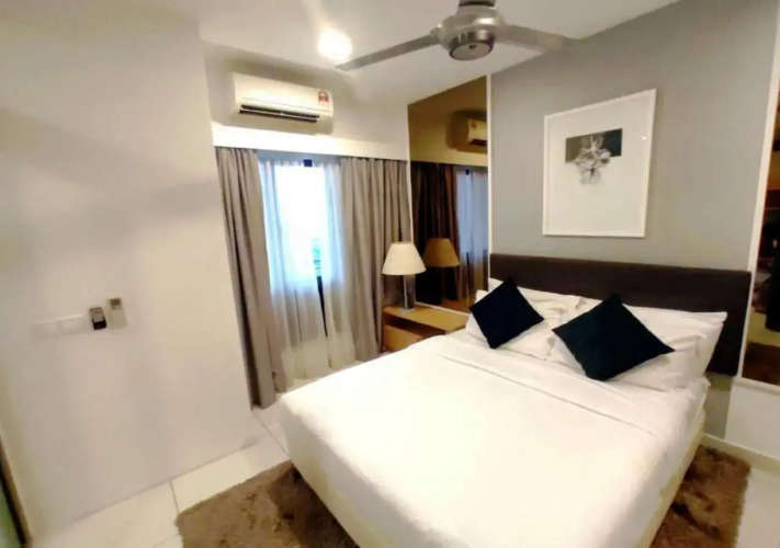 Suites at 1Tebrau