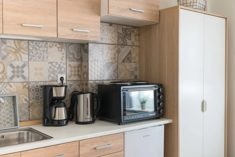 Syntagma Budget Studio