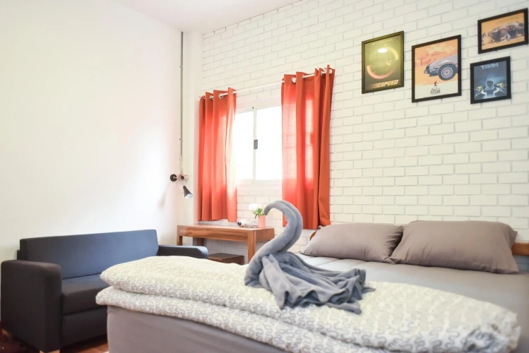 Deluxe Single room
