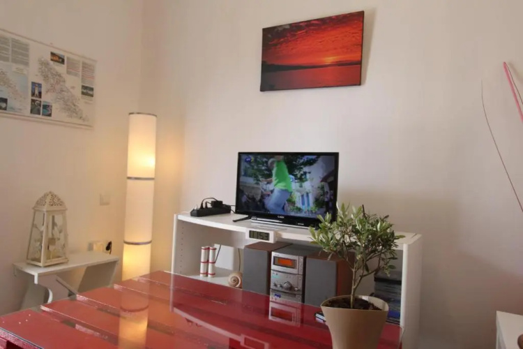 Angeliki Studio and Apartment