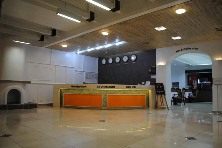 Newvera Hotel