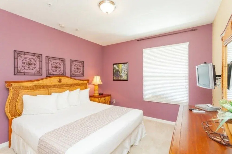 5024 Shoreway Loop #206 - 3 Br condo by RedAwning