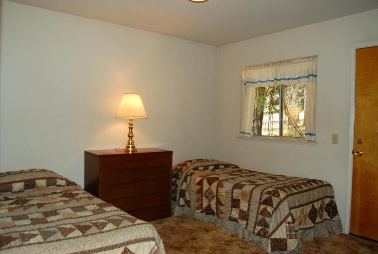 3 Bedrooms Cottage