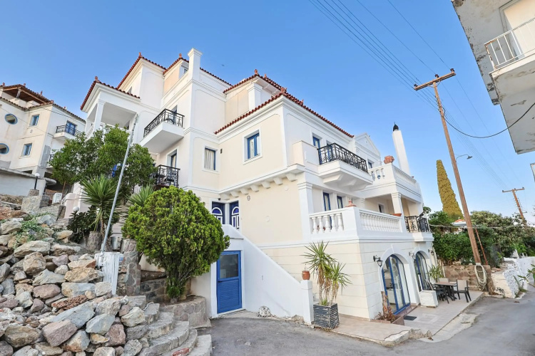 Kalimera studios & apartments