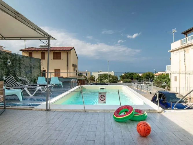 Alcamo Marina Villa Pool