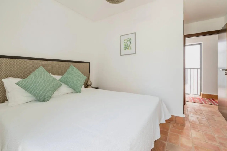 Central Guesthouse Lagos