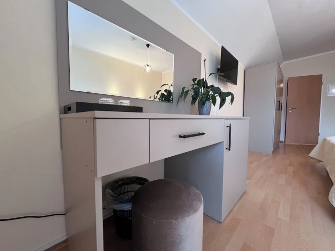 Economy Twin room with courtyard view