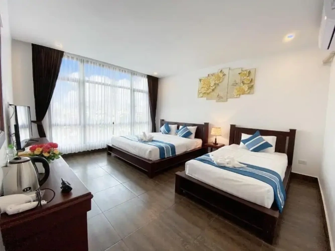 Deluxe Double room with city view