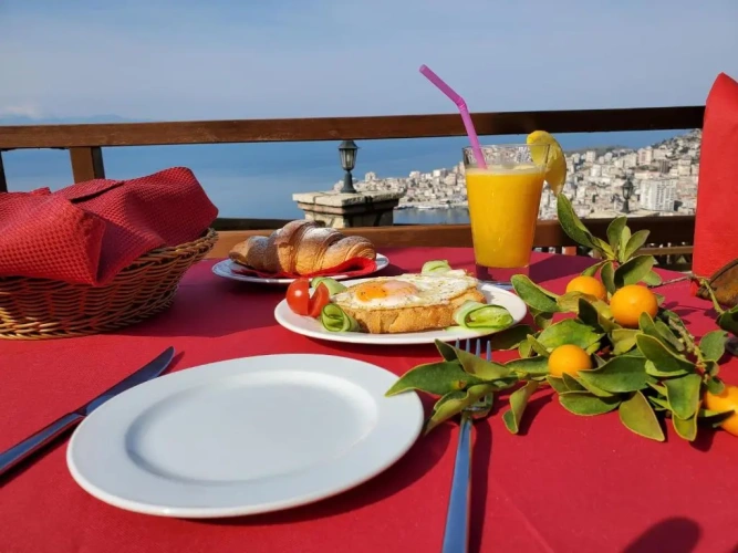 Deluxe Double room with balcony and with sea view