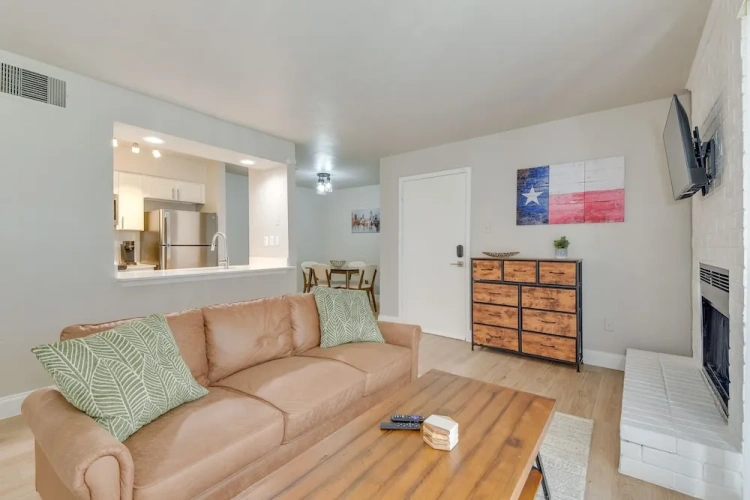 1 Bedroom Apartment