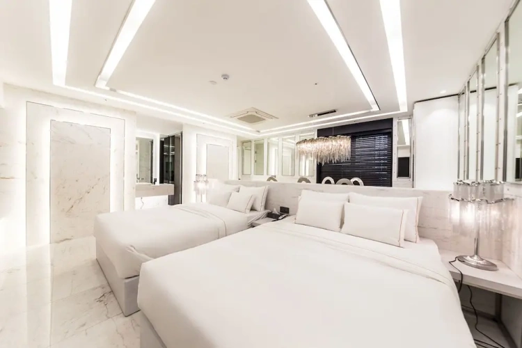 Royal Suite