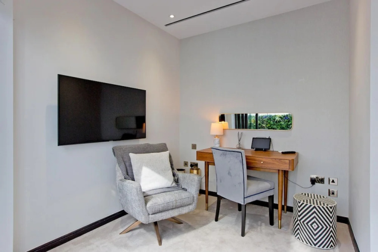 2-bed Deluxe Apt 519
