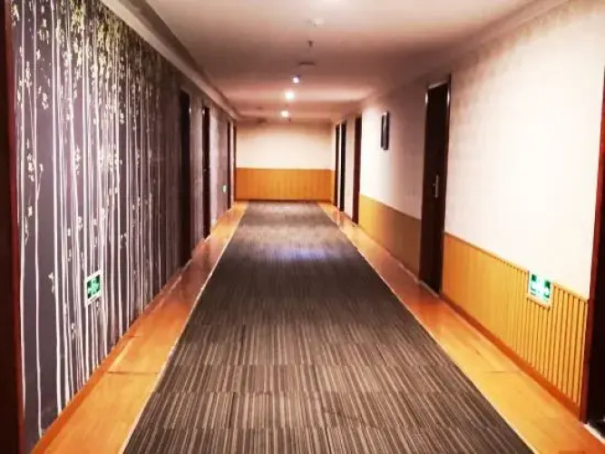 Jun Hotels (Longkou West Bus Station)