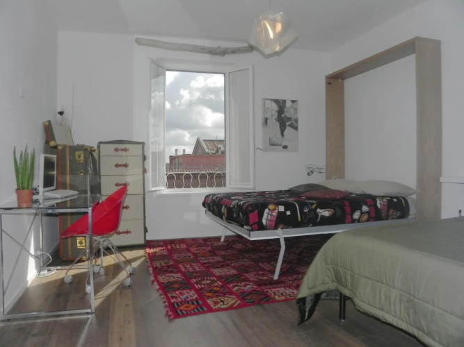 LINE-UP Apartment