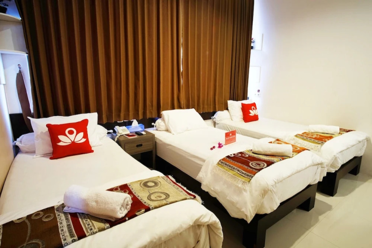 ZEN Rooms Basic Audah Syariah Sutos