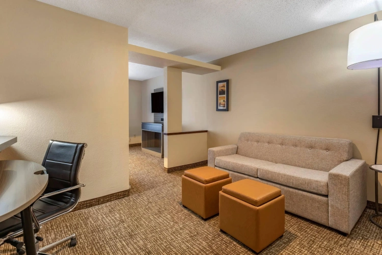 Double Suite