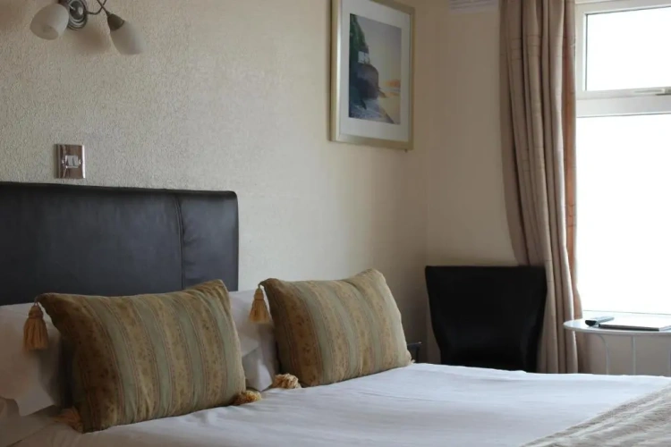 Standard Double room with sea view