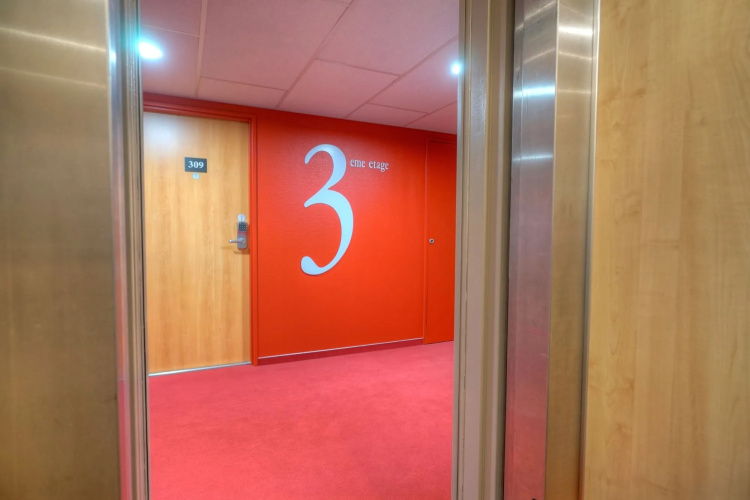 B&B HOTEL Saint-Etienne Monthieu
