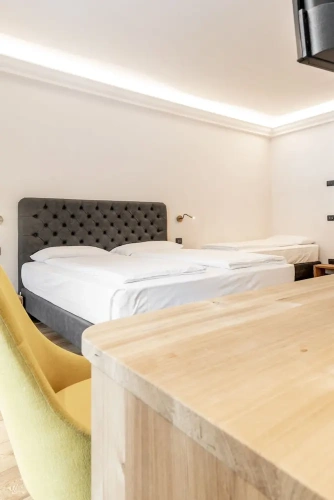 Deluxe Triple room
